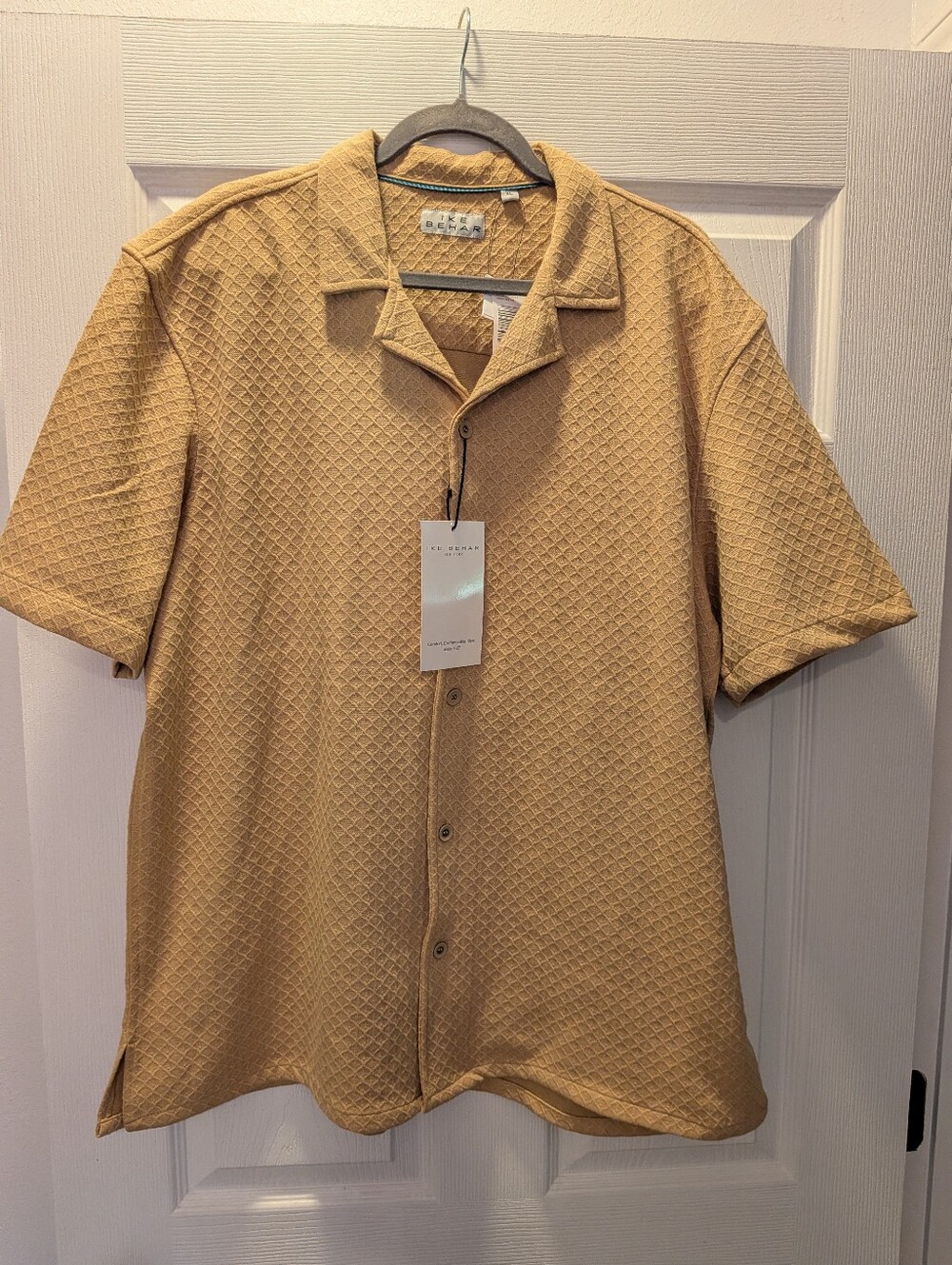Ike Behar Gold Textured Short-Sleeve Button Shirt